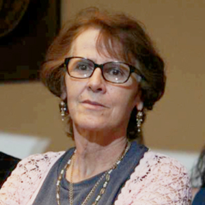 Pamela Siurob-300